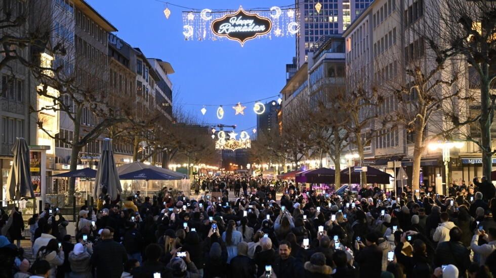 ramadan lights frankfurt